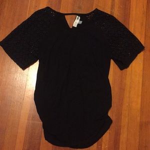 Black maternity top